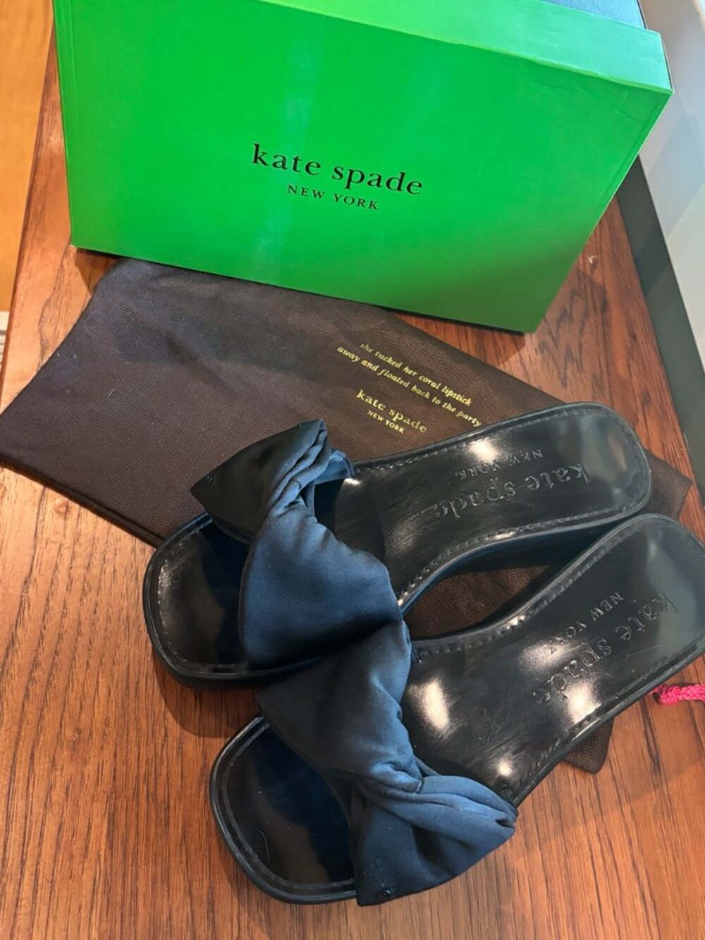 Kate Spade New York Bikini Wedge Sandals Black Neoprene Bow Size 8B EUC w/ Box